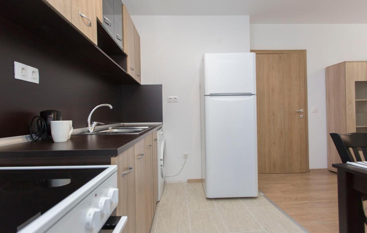 Modern And Bright Apartments Near Center - Free Parking Σόφια Εξωτερικό φωτογραφία