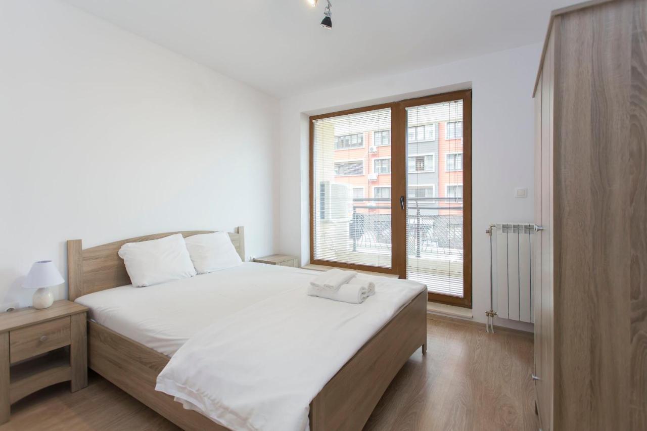 Modern And Bright Apartments Near Center - Free Parking Σόφια Εξωτερικό φωτογραφία