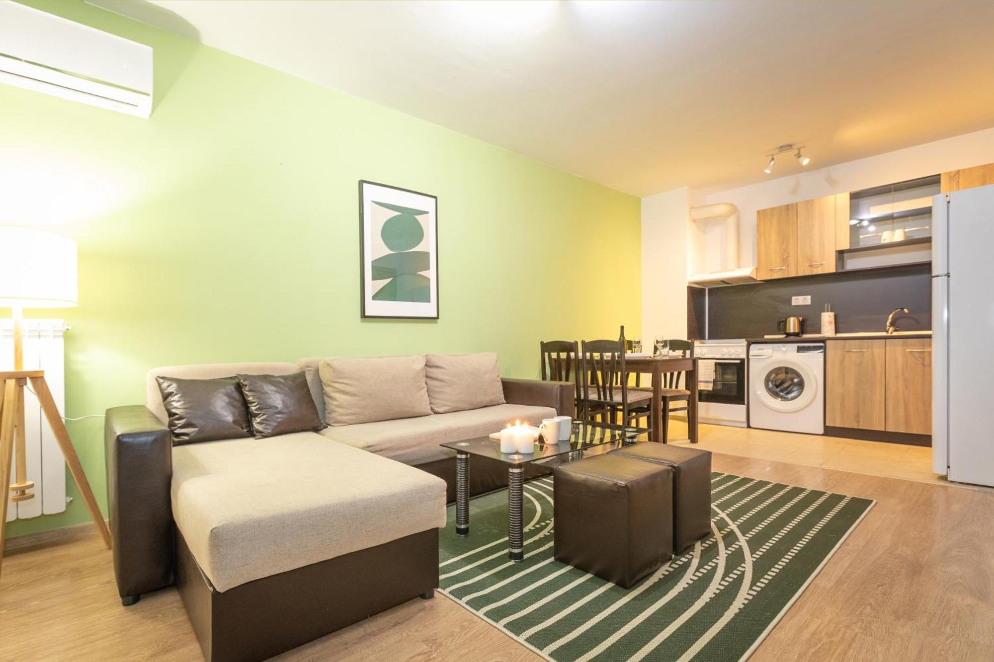 Modern And Bright Apartments Near Center - Free Parking Σόφια Εξωτερικό φωτογραφία